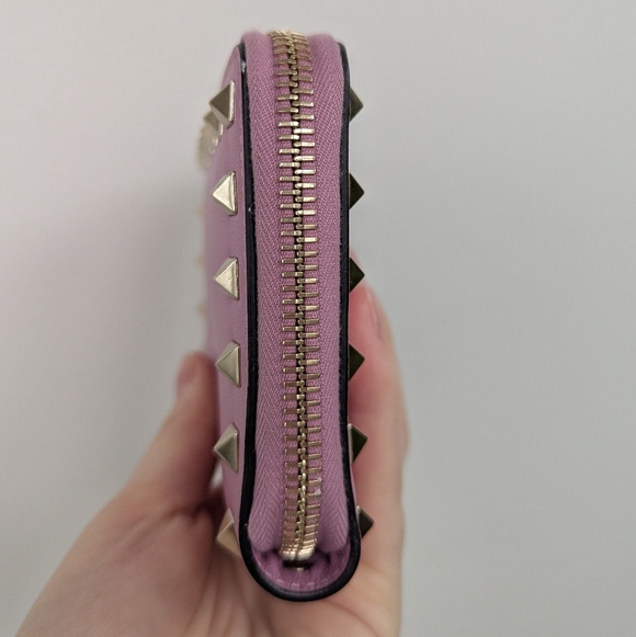 2 Piece! Valentino Garavani Rockstud Purple - Pink Wallet and Card Holder - Picture 15 of 16